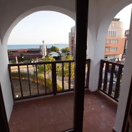 Lejlighed Private Apartament In Berlin / вила берлин *
