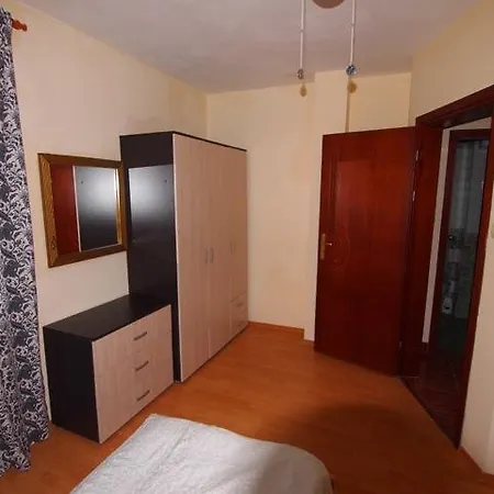 Private Apartament In Berlin / вила берлин Апартаменты Свети-Влас